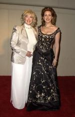 Джоэли Фишер: 259x400 / 24 Кб