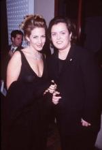 Джоэли Фишер: 273x400 / 15 Кб