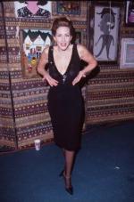 Джоэли Фишер: 265x400 / 27 Кб