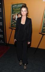 Кери Рассел: 253x400 / 19 Кб