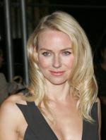 Наоми Уоттс: 303x400 / 23 Кб