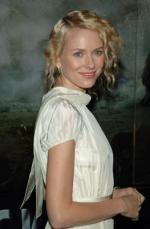 Наоми Уоттс: 263x400 / 21 Кб