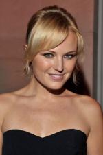 Малин Акерман: 266x400 / 17 Кб