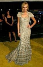 Малин Акерман: 256x400 / 24 Кб