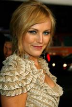 Малин Акерман: 271x400 / 26 Кб