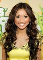 Бренда Сонг: 285x400 / 30 Кб