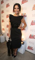 Бренда Сонг: 237x400 / 21 Кб