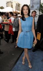 Мишель Монахэн: 245x400 / 25 Кб