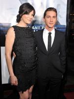 Мишель Монахэн: 300x400 / 23 Кб