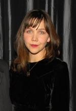 Мэгги Джилленхол: 276x400 / 19 Кб