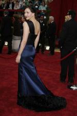 Мэгги Джилленхол: 266x400 / 24 Кб