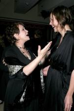 Мэгги Джилленхол: 267x400 / 24 Кб