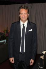 Мэттью Перри: 1396x2048 / 311 Кб