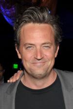 Мэттью Перри: 268x400 / 19 Кб