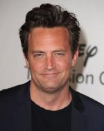 Мэттью Перри: 318x400 / 18 Кб