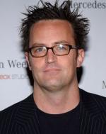 Мэттью Перри: 319x400 / 26 Кб