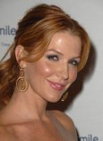 Поппи Монтгомери: 293x400 / 20 Кб