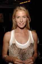 Поппи Монтгомери: 266x400 / 23 Кб