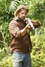 Джош Холлоуэй: 427x640 / 67 Кб