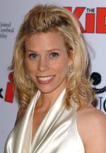 Шерил Хайнс: 277x400 / 27 Кб