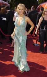 Шерил Хайнс: 243x400 / 27 Кб