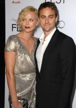 Стюарт Таунсенд: 281x400 / 22 Кб