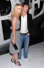 Клэр Дэйнс: 264x400 / 22 Кб