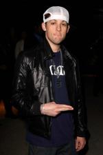 Джоэл Мэдден: 267x400 / 17 Кб