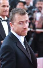 Тим Рот: 251x400 / 20 Кб