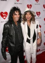 Стивен Тайлер: 288x400 / 30 Кб