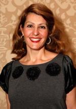 Ниа Вардалос: 281x400 / 25 Кб