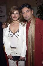 Ниа Вардалос: 450x686 / 51 Кб