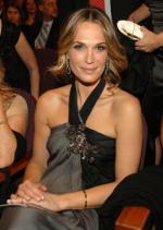 Молли Симс: 285x400 / 26 Кб