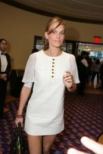 Молли Симс: 267x400 / 26 Кб