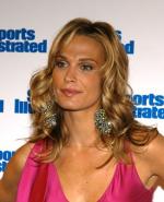 Молли Симс: 325x400 / 32 Кб