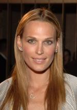 Молли Симс: 281x400 / 25 Кб