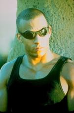 Вин Дизель: 382x583 / 37 Кб