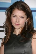 Анна Кендрик: 266x400 / 21 Кб