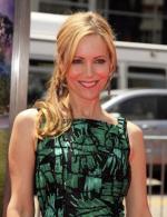 Лесли Манн: 309x400 / 31 Кб