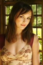 Рейчел Ли Кук: 267x400 / 27 Кб