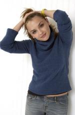 Рейчел Ли Кук: 261x400 / 19 Кб