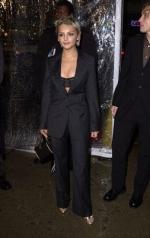 Рейчел Ли Кук: 253x400 / 23 Кб