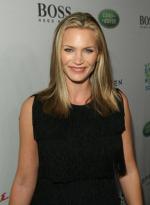 Наташа Хенстридж: 293x400 / 19 Кб