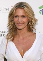 Наташа Хенстридж: 283x400 / 24 Кб