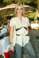 Наташа Хенстридж: 267x400 / 33 Кб