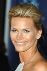 Наташа Хенстридж: 265x400 / 22 Кб