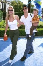 Наташа Хенстридж: 262x400 / 31 Кб