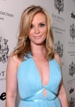 Бонни Сомервиль: 281x400 / 24 Кб