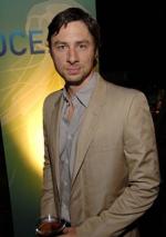 Зак Брафф: 283x400 / 20 Кб