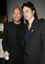 Зак Брафф: 285x400 / 20 Кб